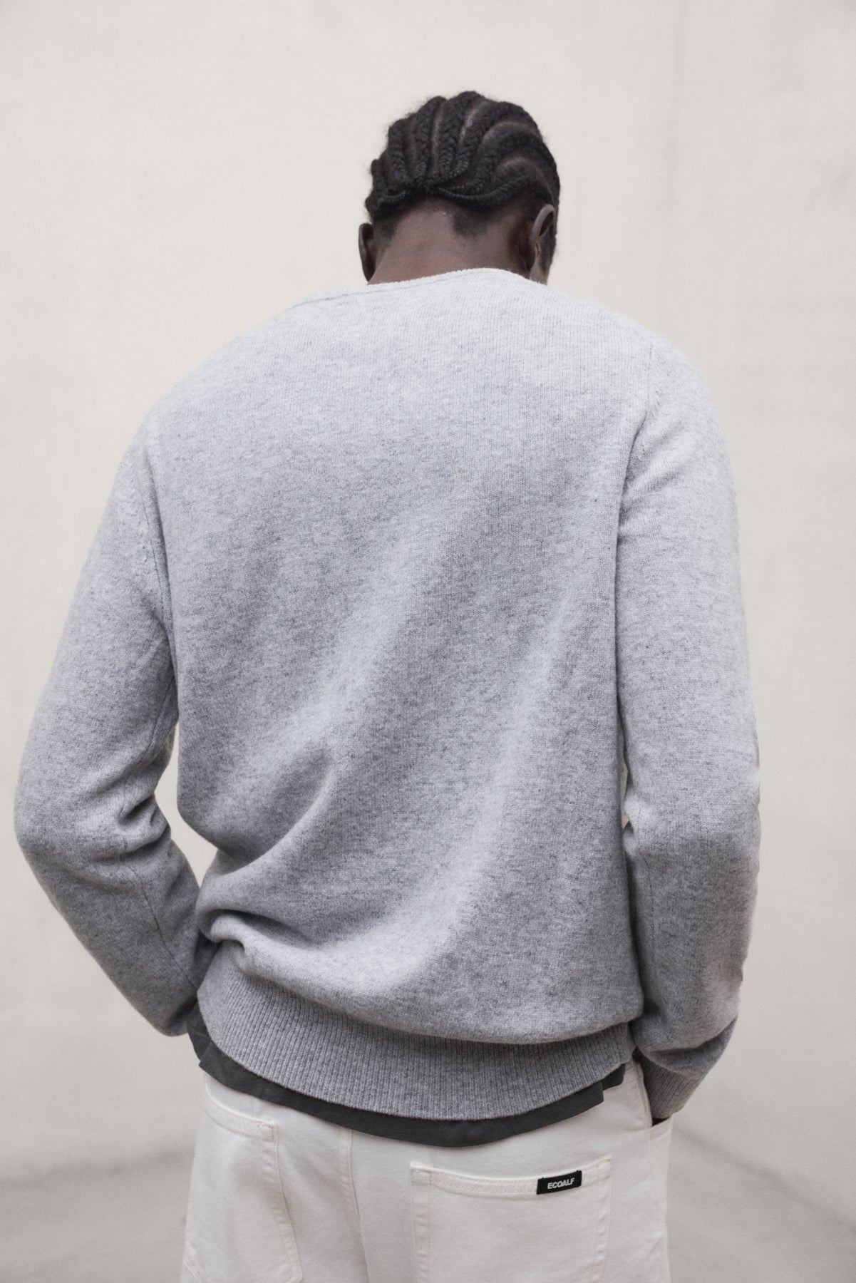 GREY VALLE SWEATER WITH LABEL