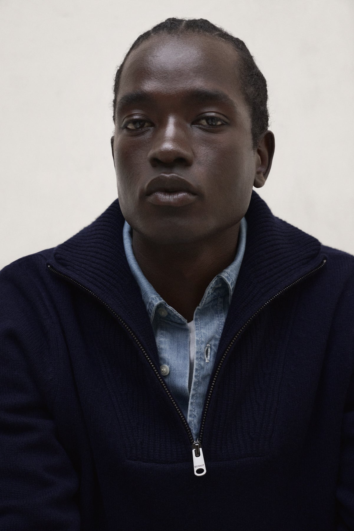 NAVY BLUE YECLO SWEATER