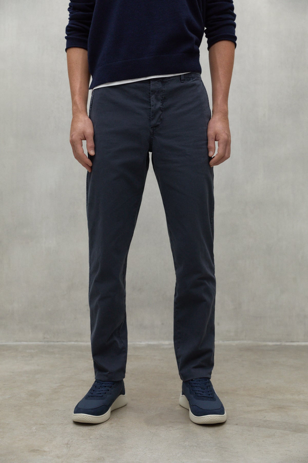 NAVY BLUE ARAS TROUSERS
