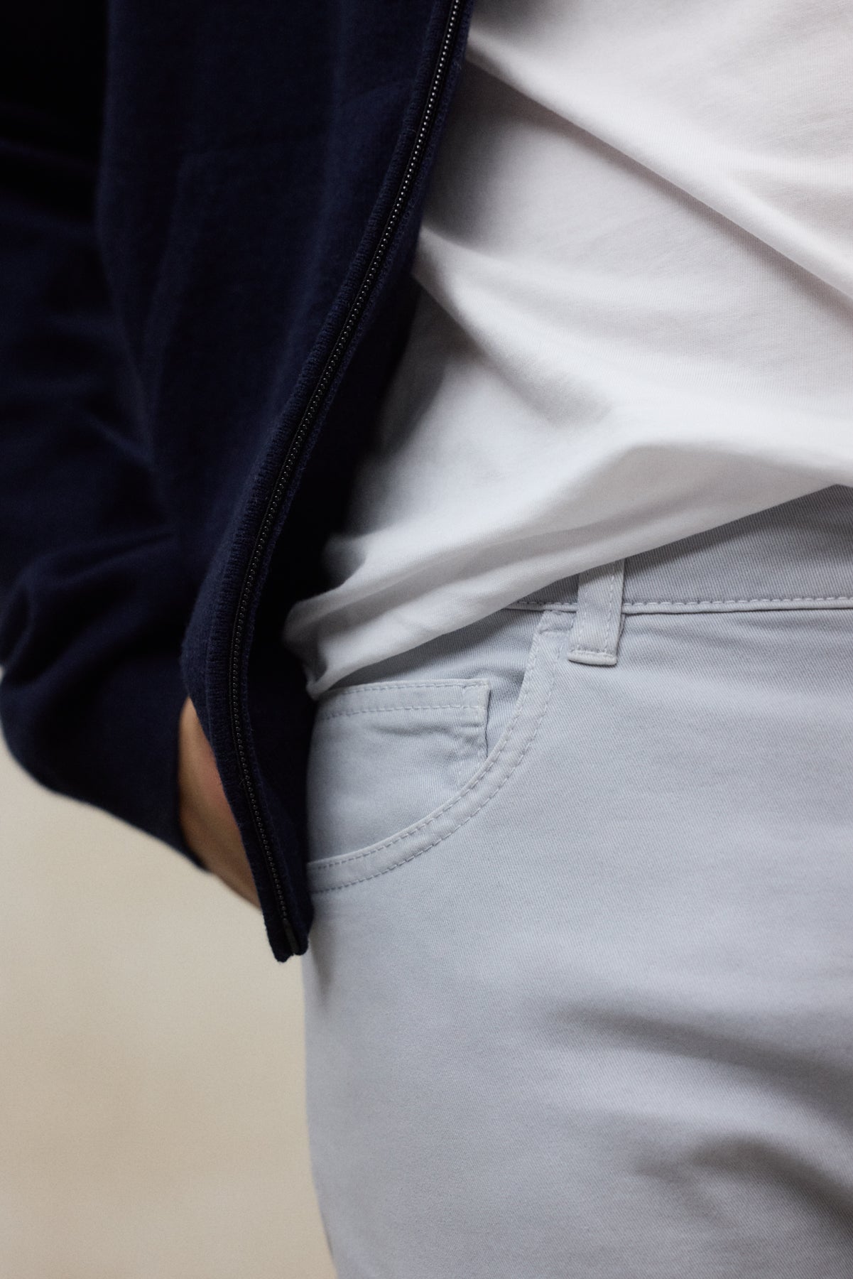 LIGHT GREY EBRO TROUSERS