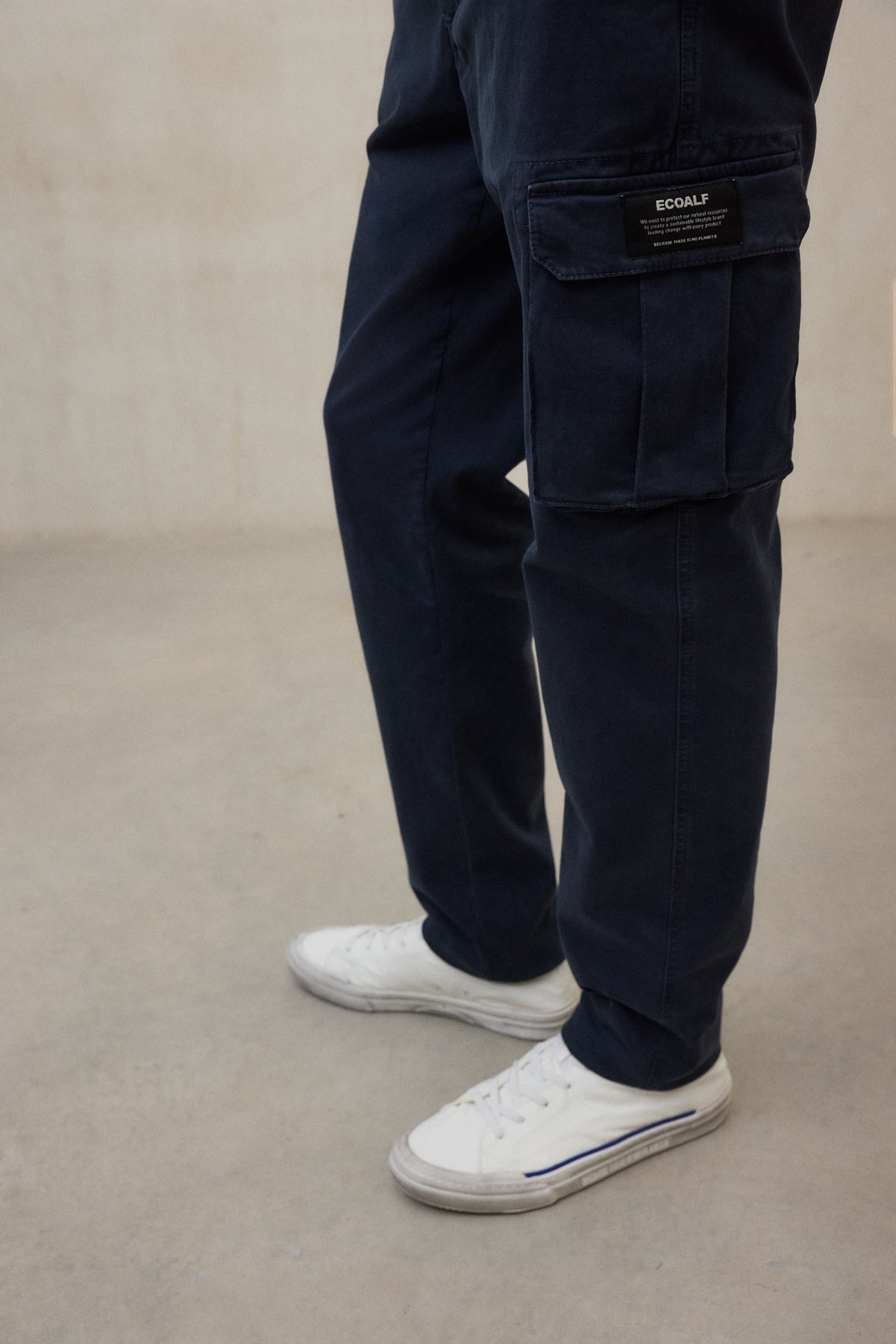 NAVY BLUE MARNE TROUSERS