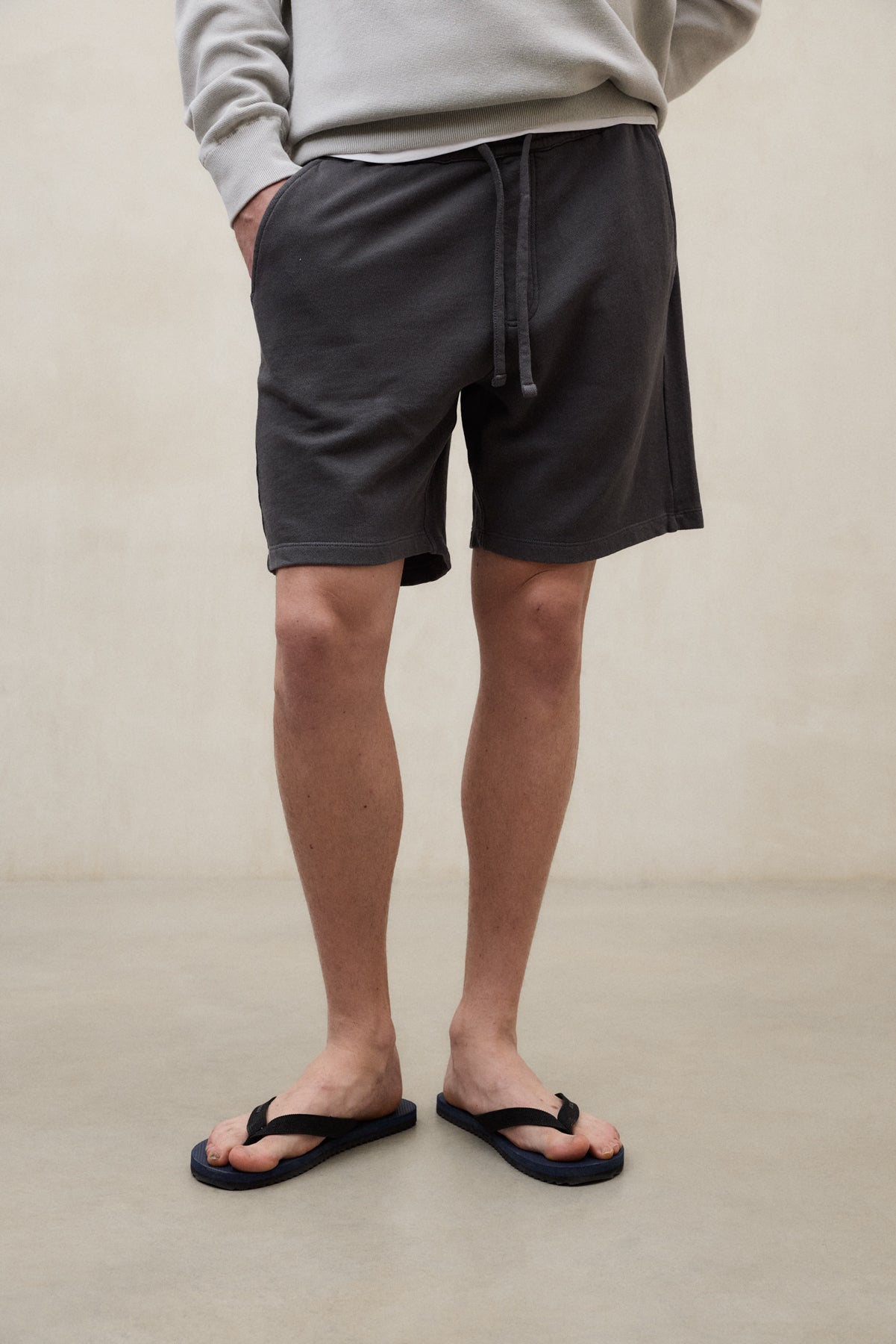 SHORTS BOSA DUNKELGRAU