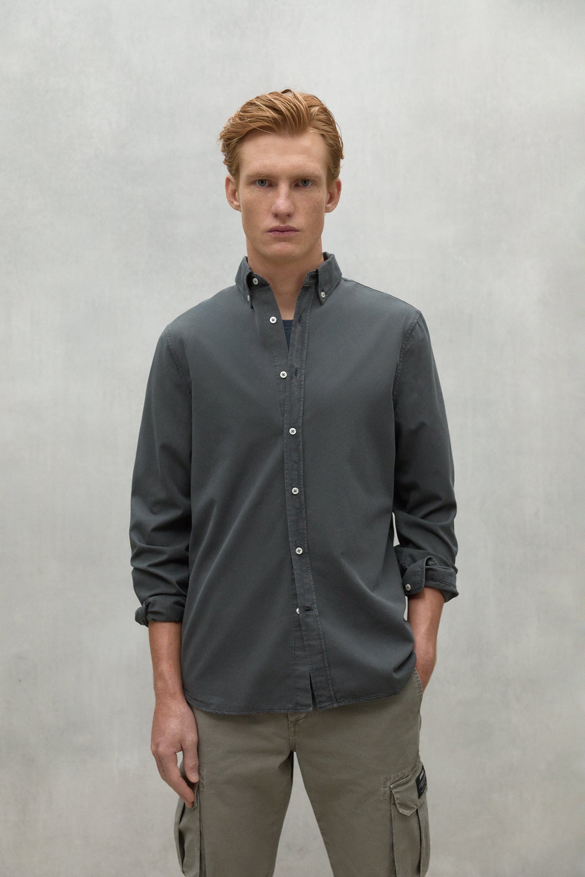 CAMISA ANTEJO GRIS OSCURO