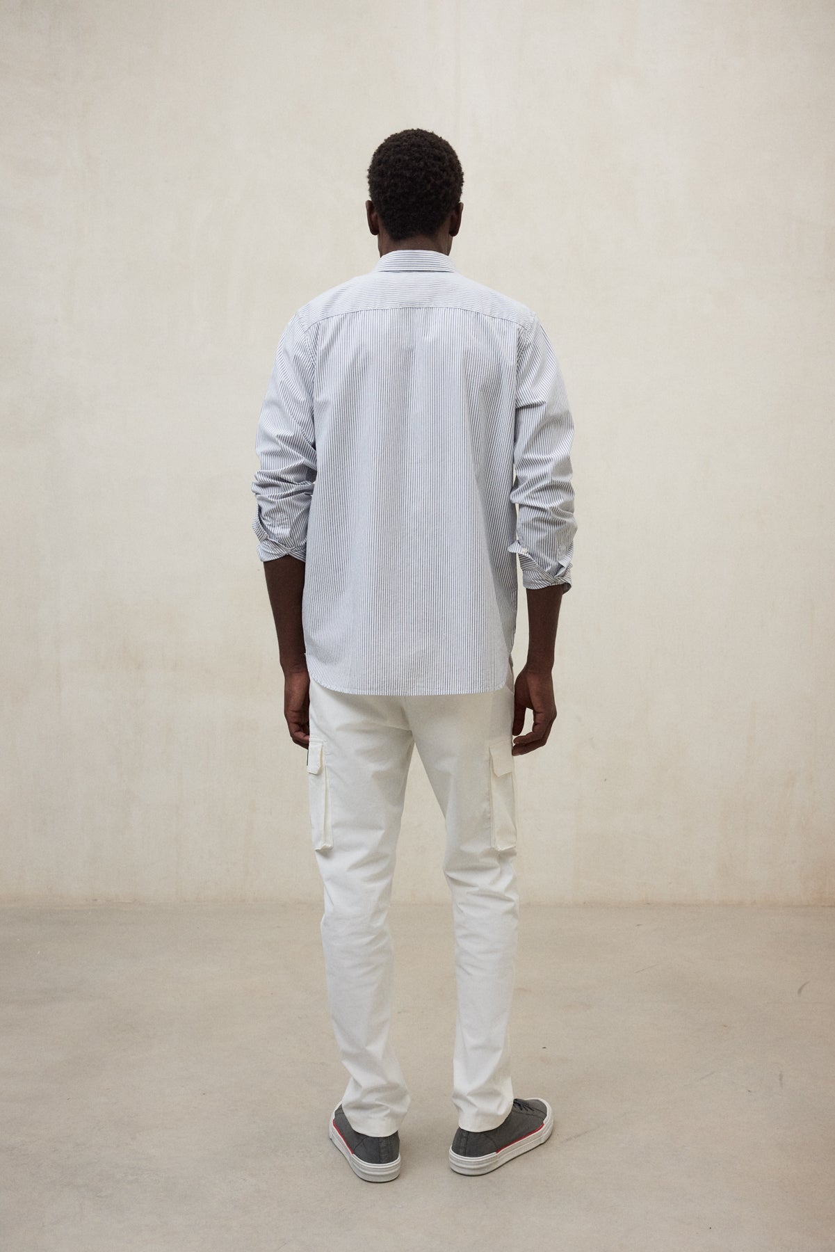 WHITE NAVY BLUE STRIPED ANTONIO SHIRT