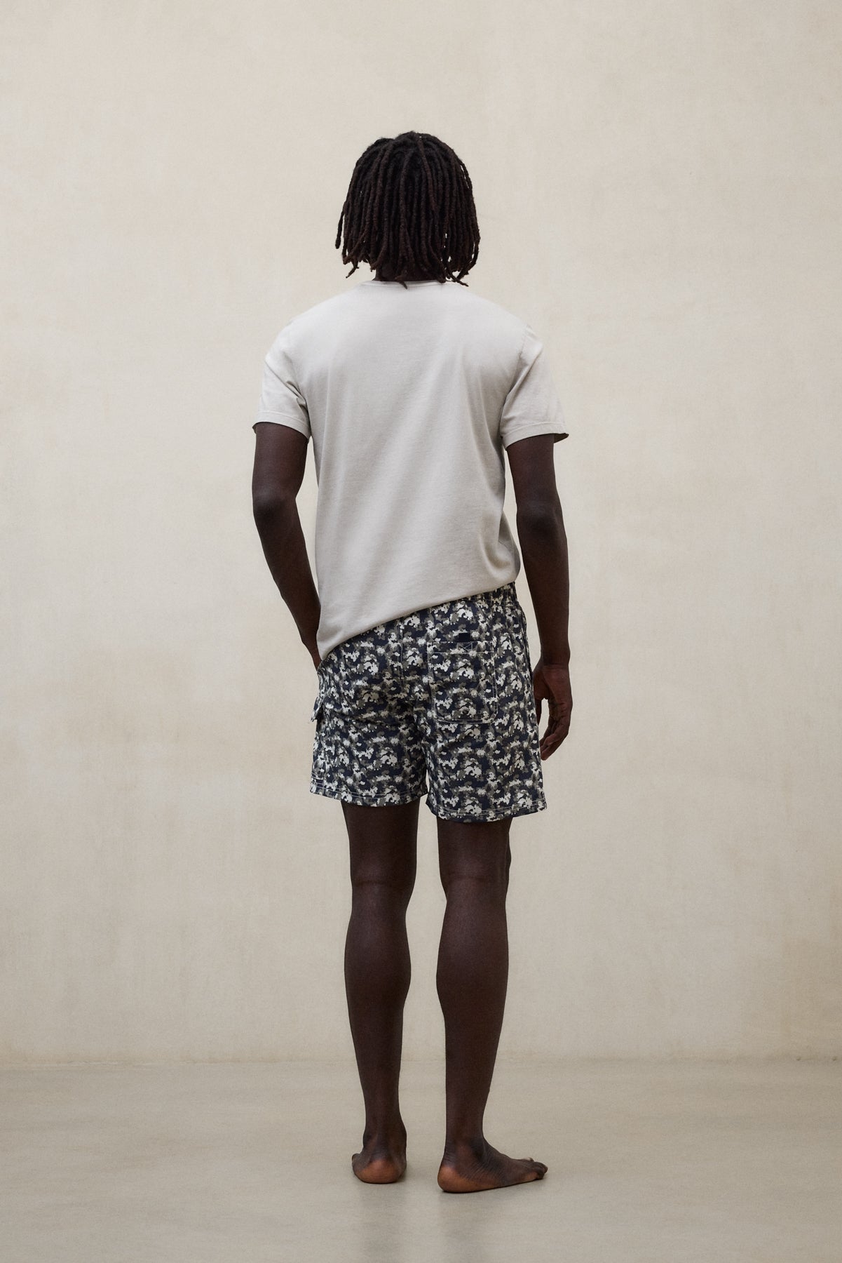 BLACK BIQUE SWIM TRUNKS