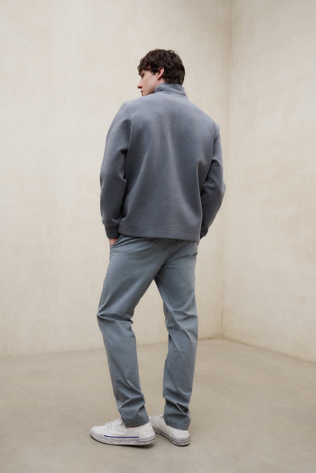 DARK GREY ALEX SWEATSHIRT