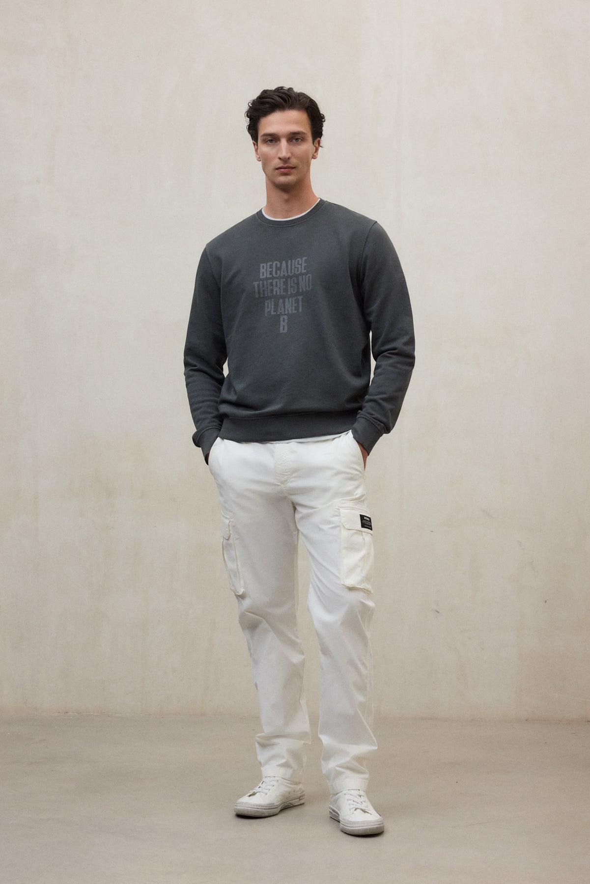 DARK GREY BARDERA HOODIE