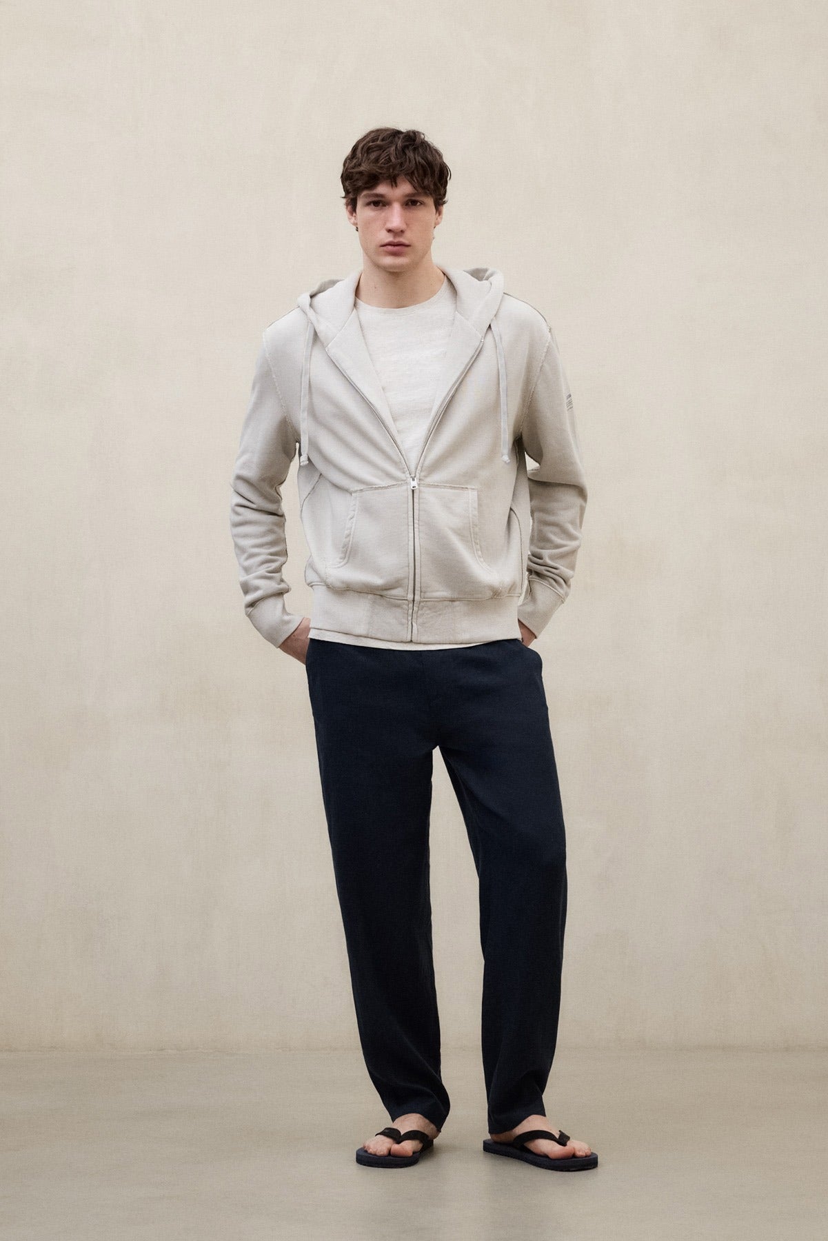 GREY RENA SWEATSHIRT