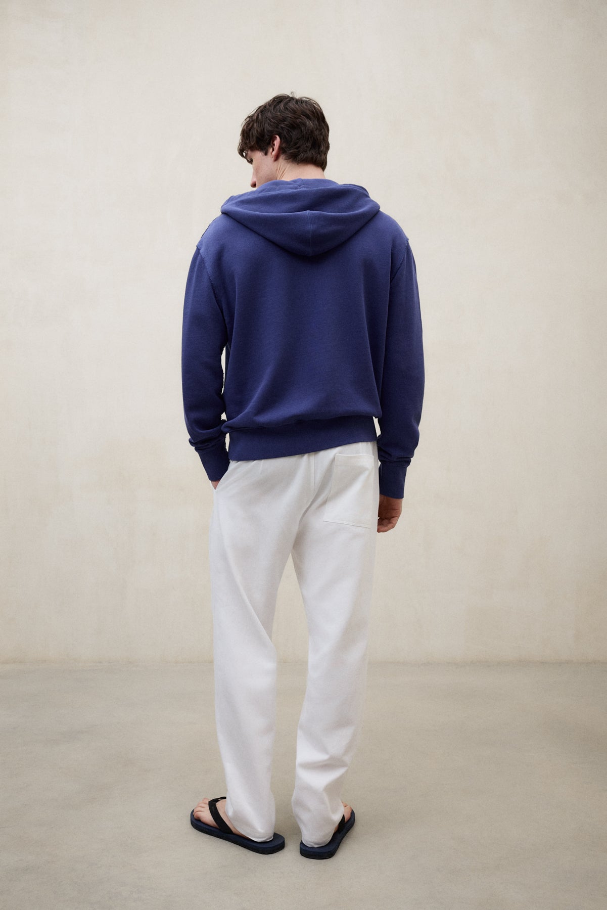 BLUE RENA SWEATSHIRT