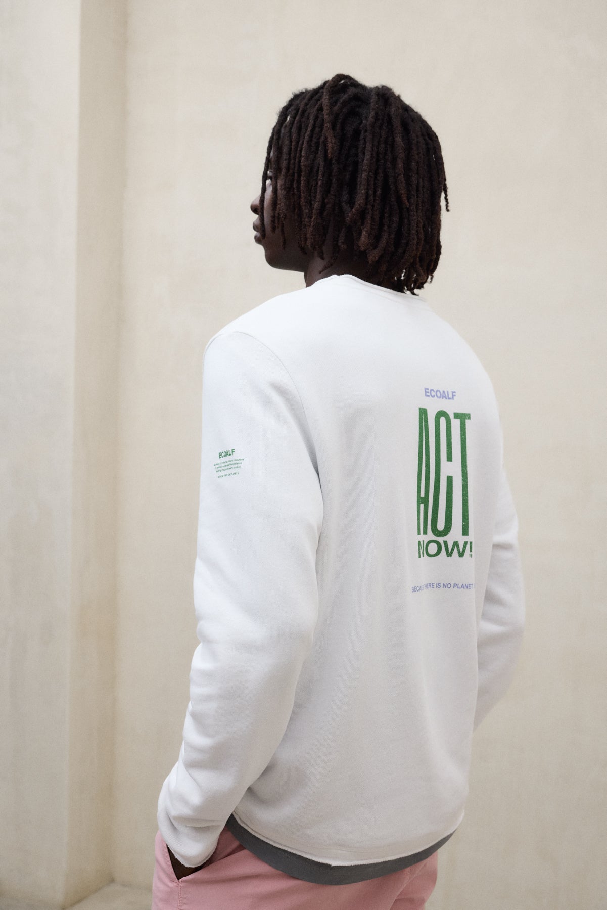 WHITE ACT LONG-SLEEVED T-SHIRT