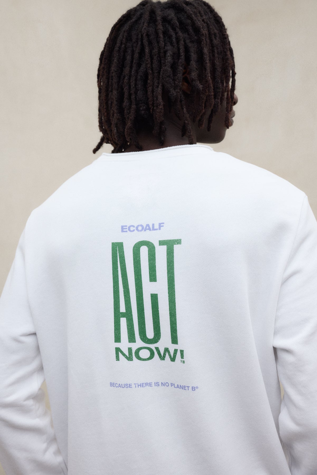 WHITE ACT LONG-SLEEVED T-SHIRT