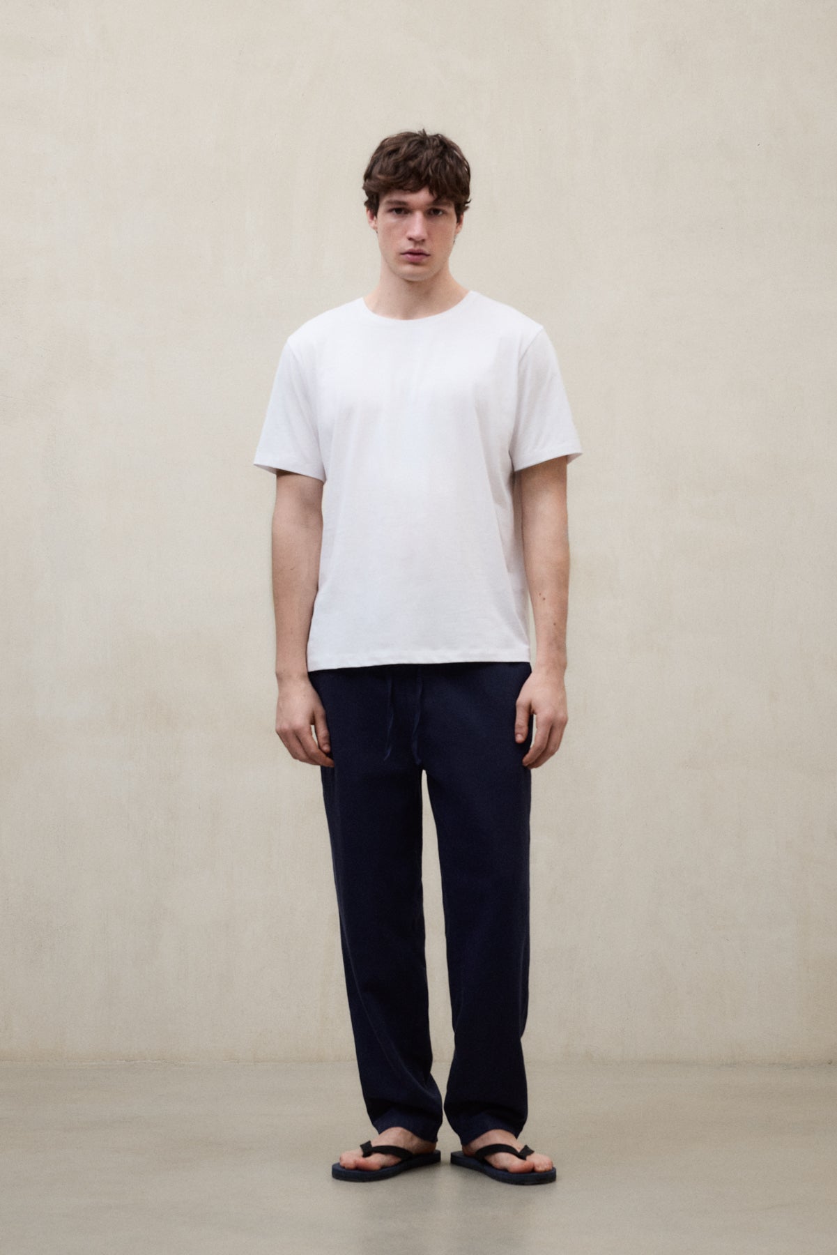 WHITE BILI T-SHIRT