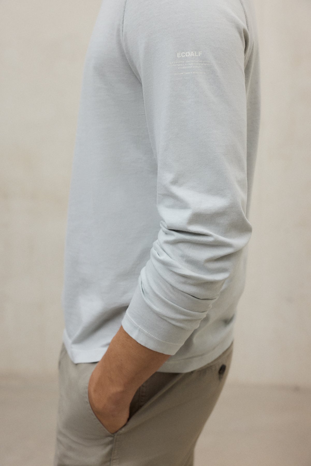 LIGHT GREY LONG-SLEEVED LAREDO T-SHIRT
