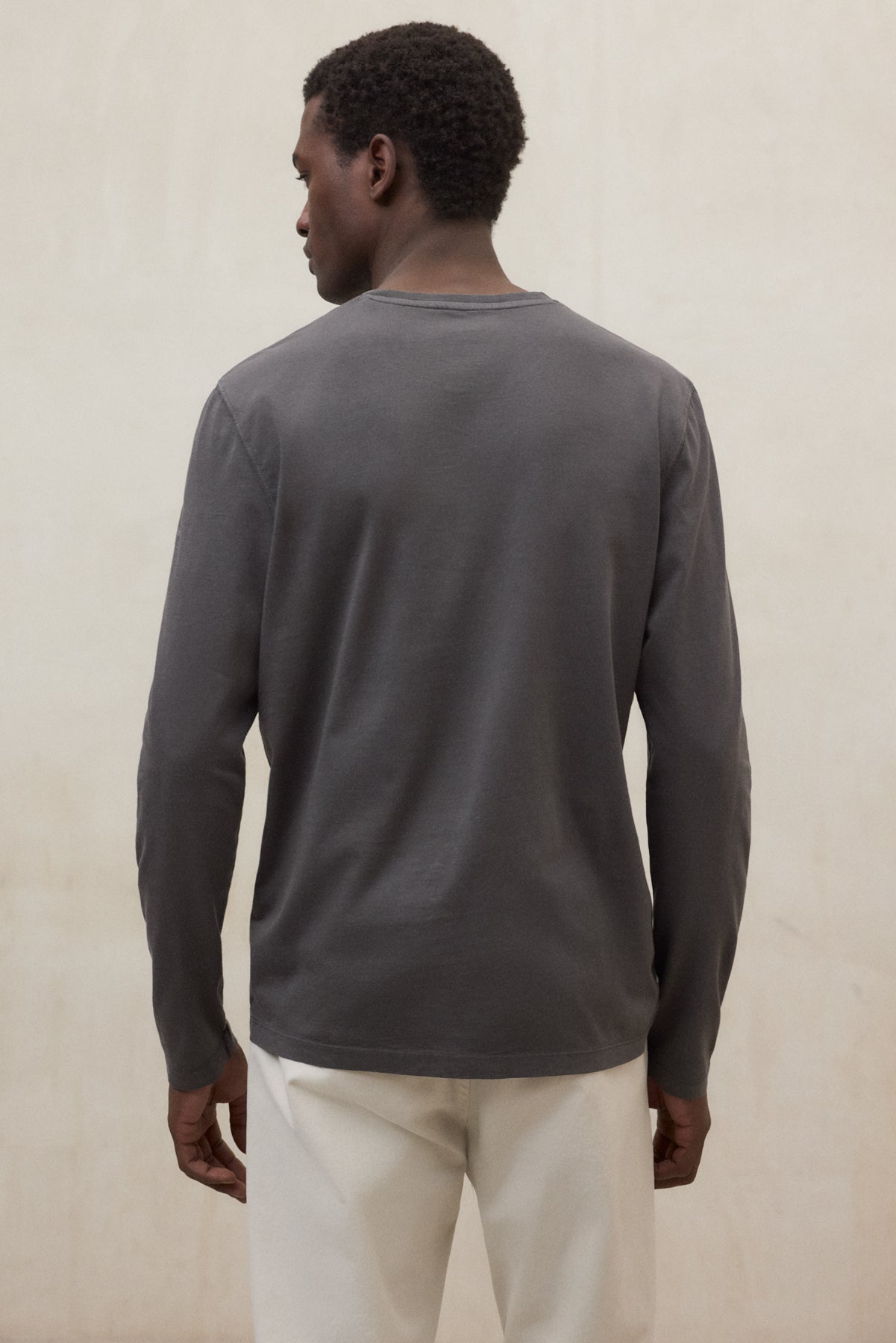 DARK GREY LONG-SLEEVED LAREDO T-SHIRT