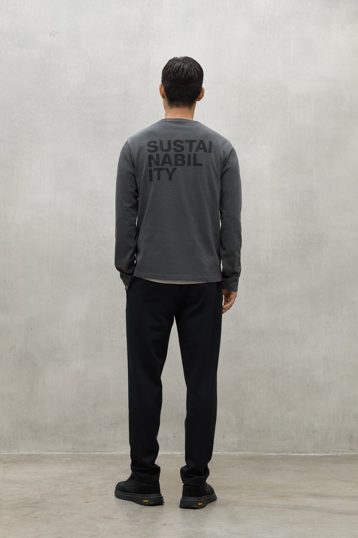 DARK GREY SUSTANO T-SHIRT