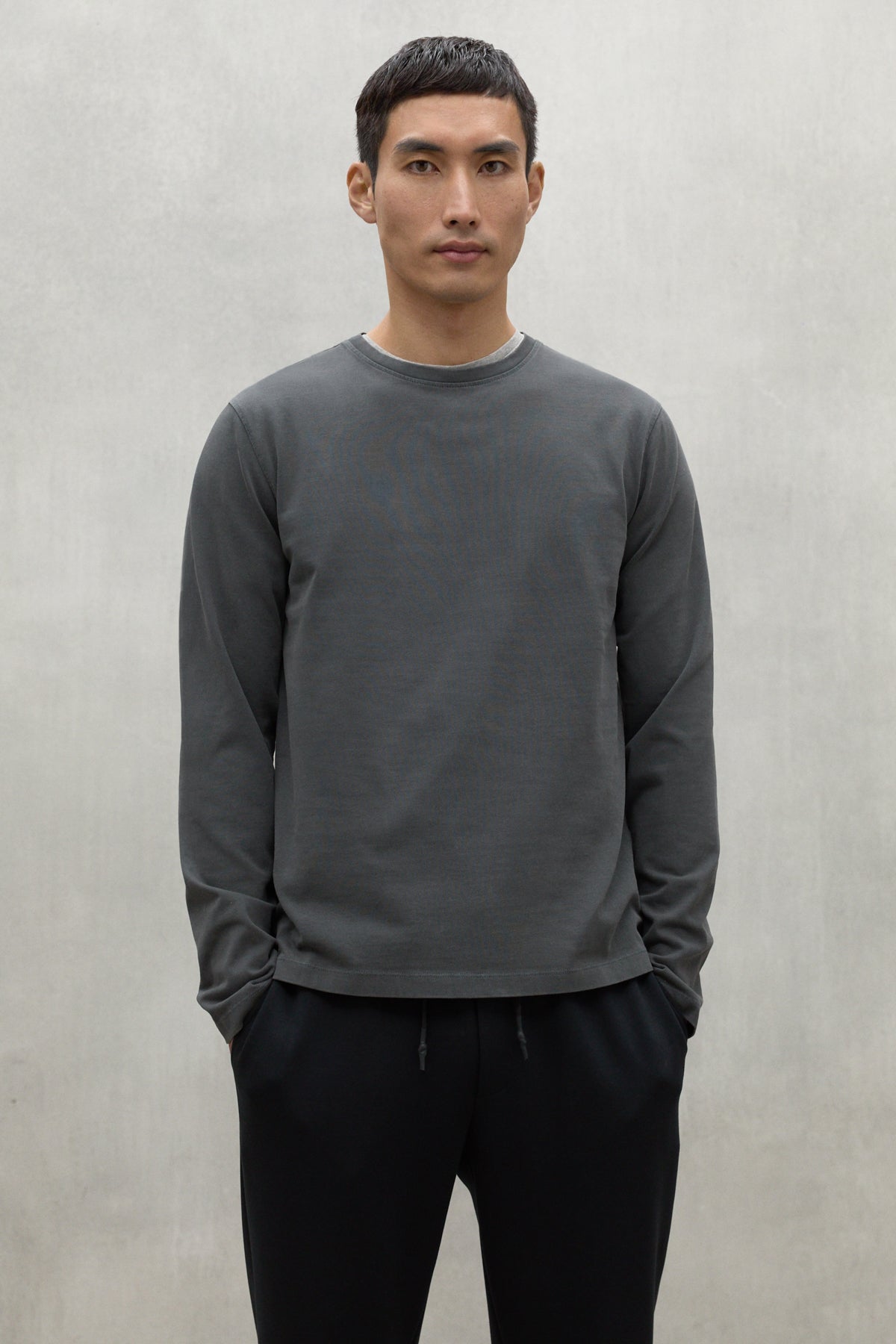 DARK GREY SUSTANO T-SHIRT