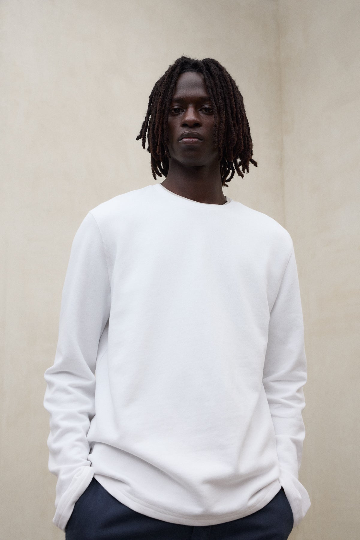 WHITE SUSTANO LONG-SLEEVED T-SHIRT