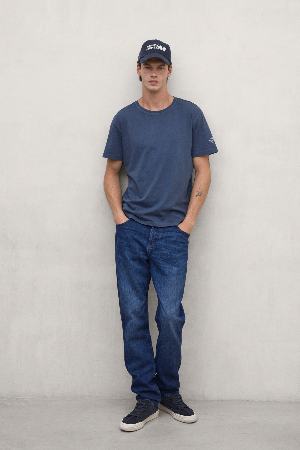 BLUE VENT T-SHIRT