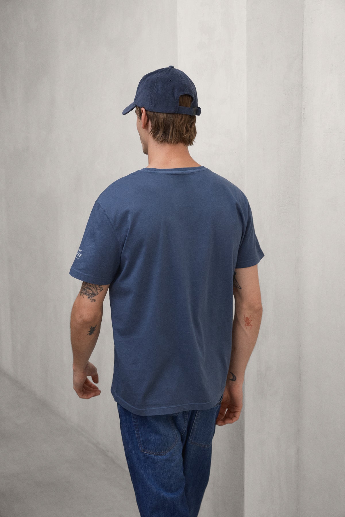 BLUE VENT T-SHIRT