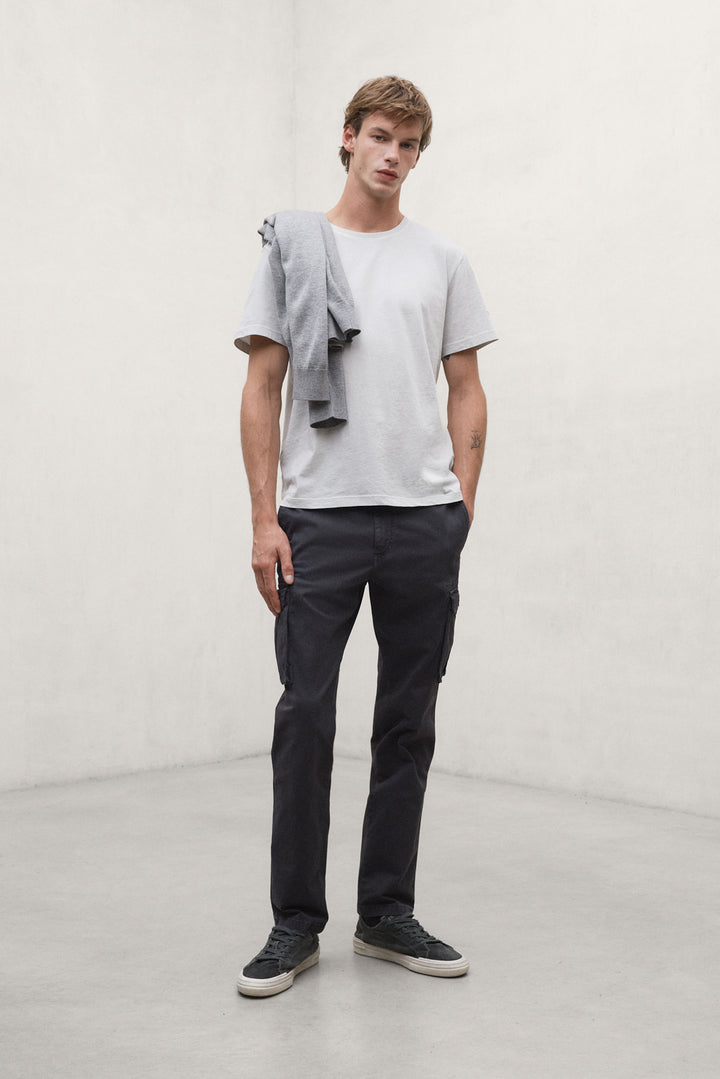 LIGHT GREY VENT T-SHIRT