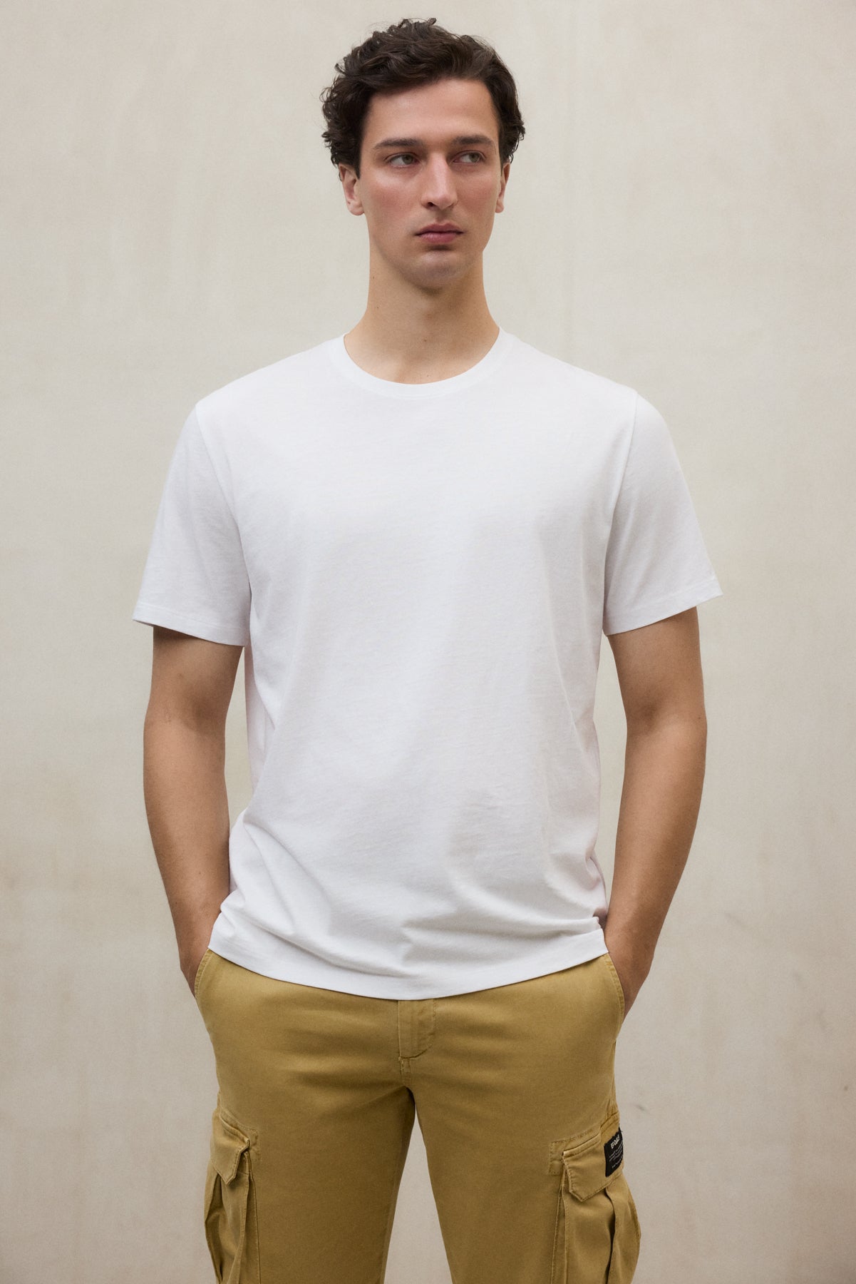 WHITE VENT T-SHIRT