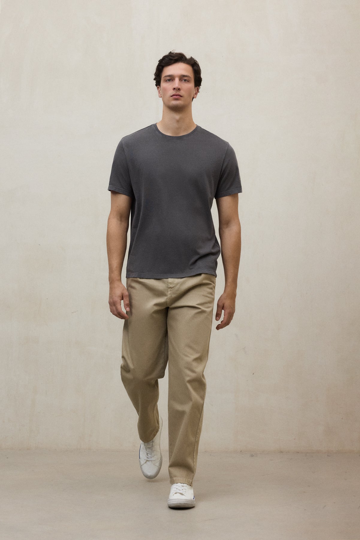 DARK GREY VENT T-SHIRT