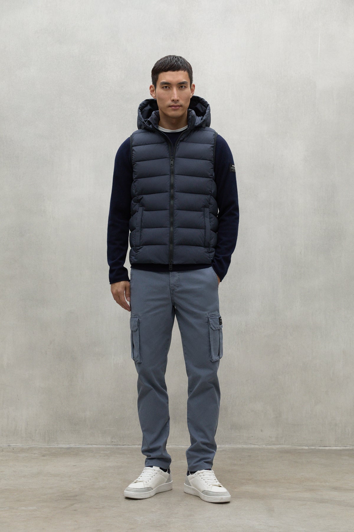 color-aorakialf-vest-man