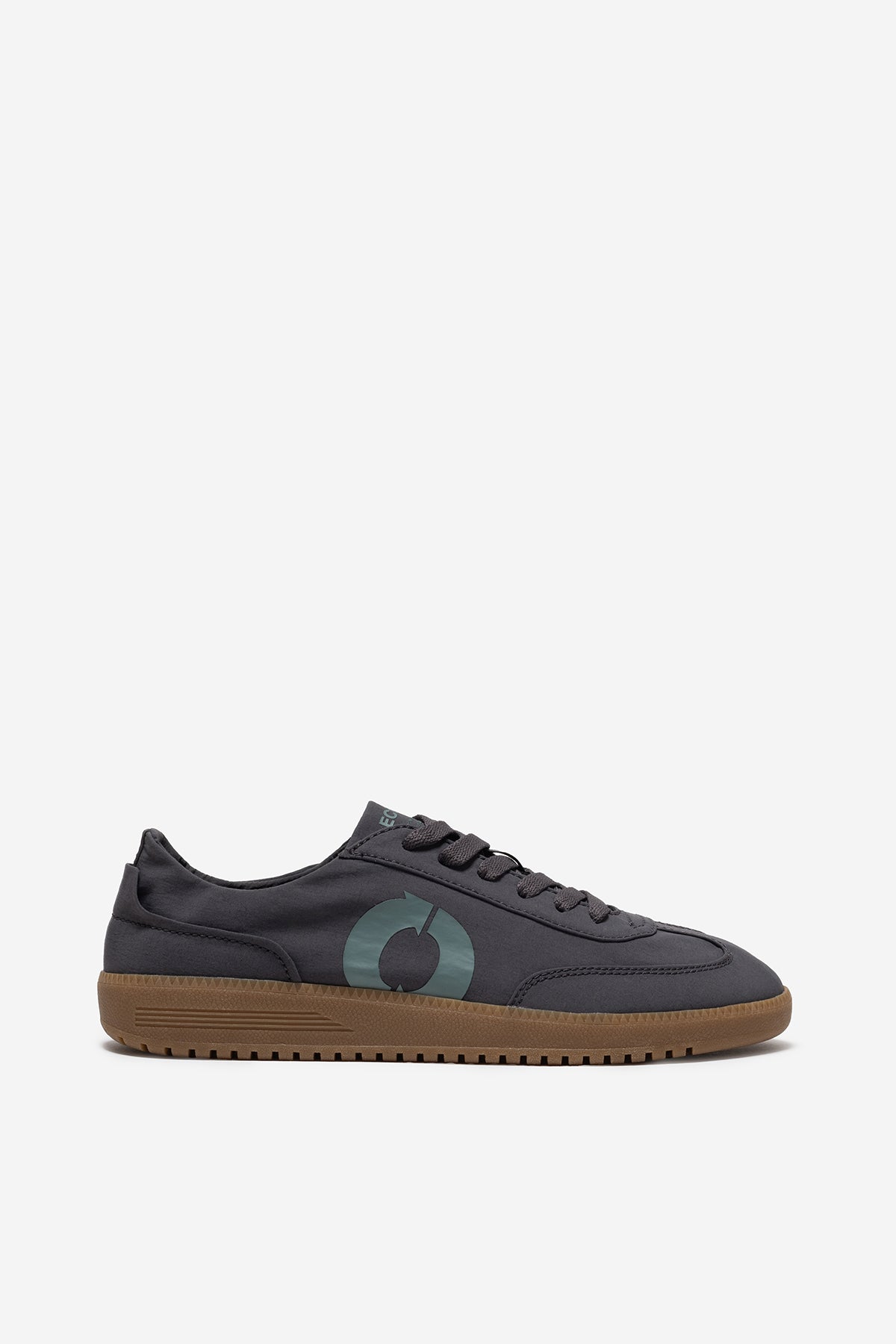color-bapsom-strenk-sneaker-man