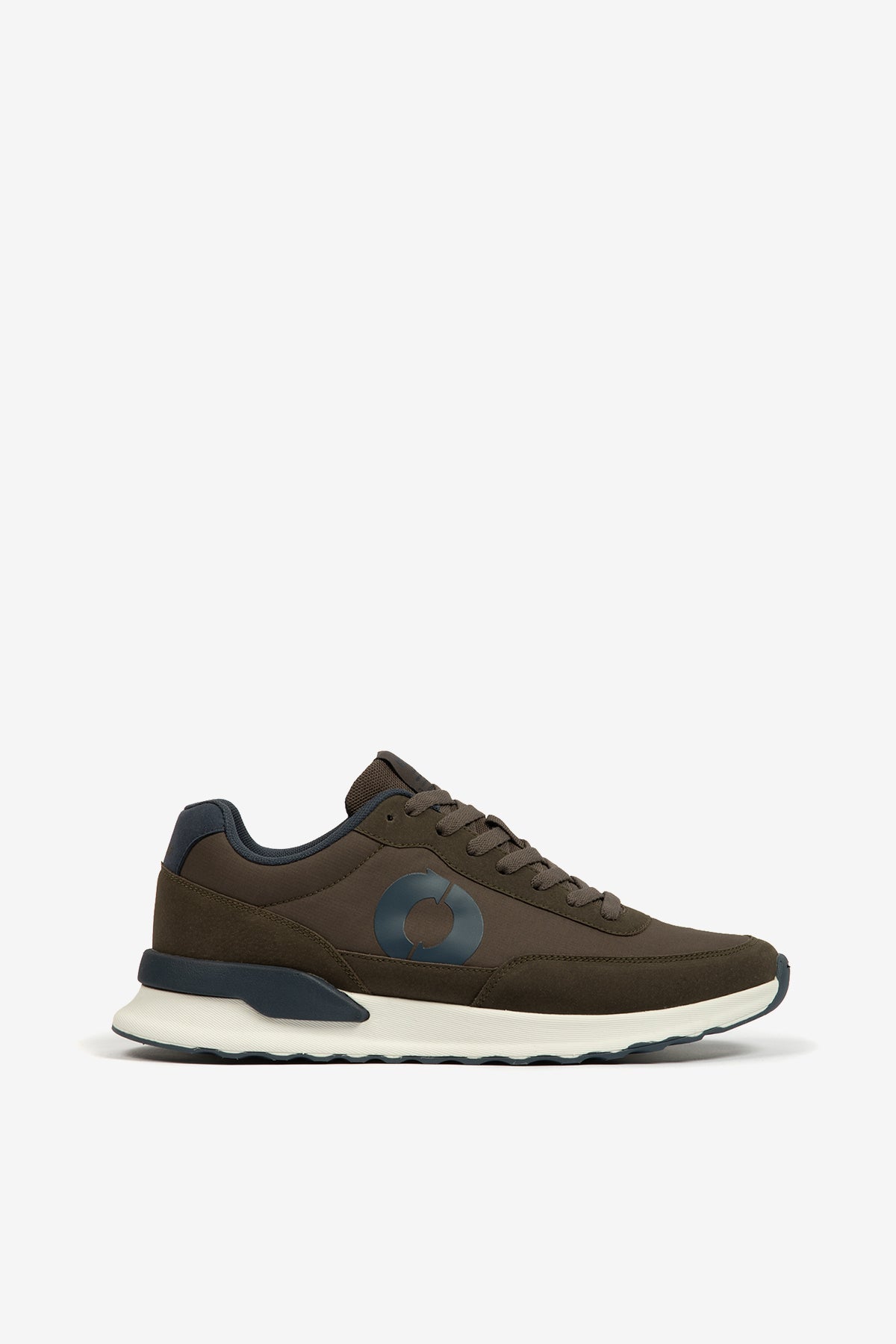 BROWN CONDE TRAINERS