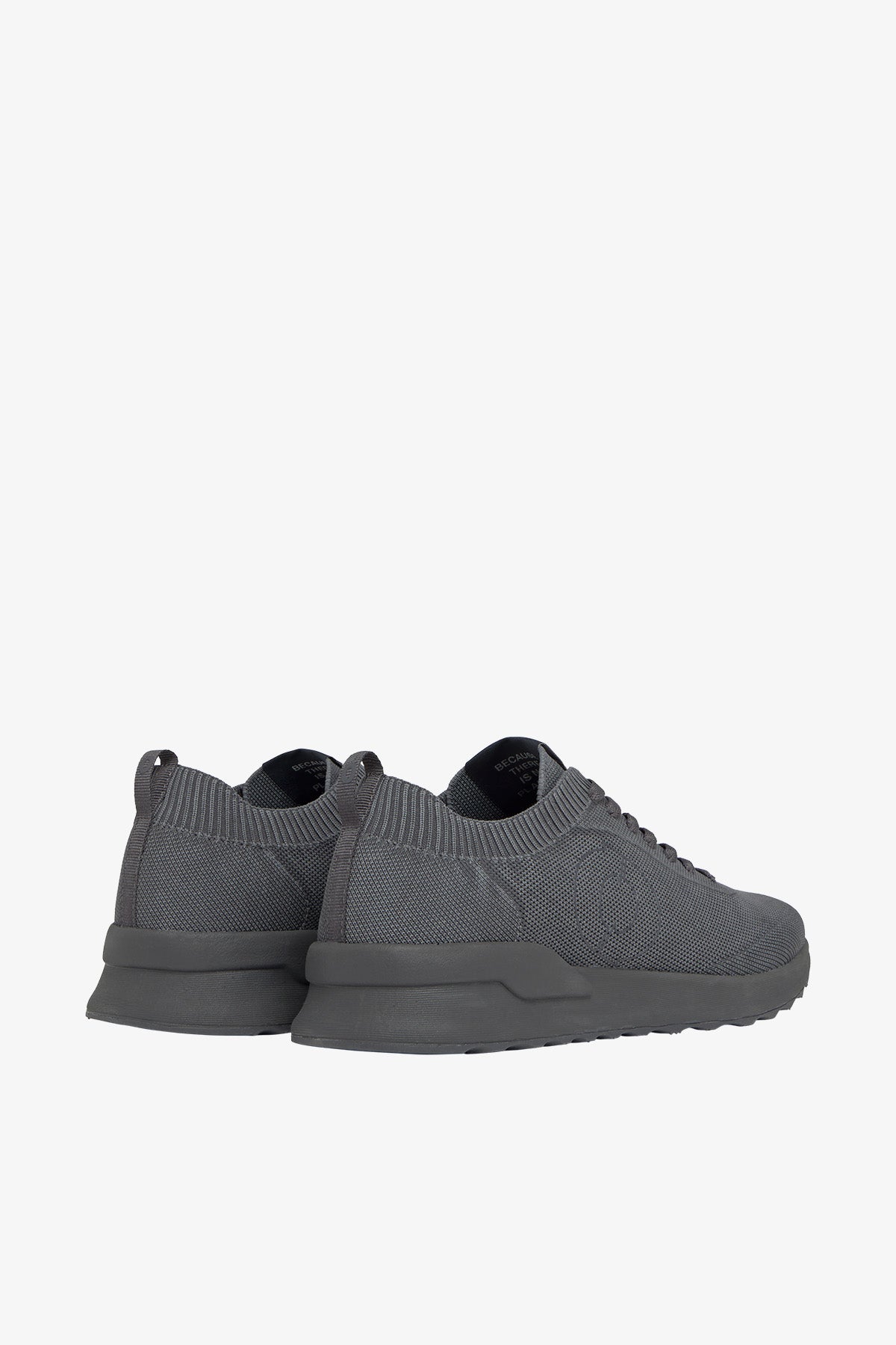 ZAPATILLA DE PUNTO CONDE KNIT TEÑIDA CON PIGMENTO GRIS OSCURO DE HOMBRE