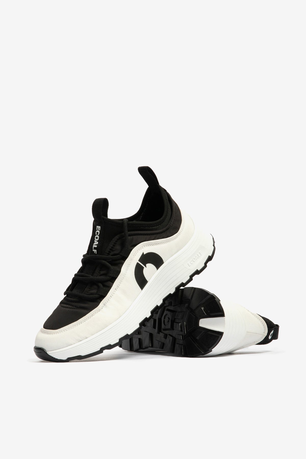 WHITE PLETA TRAINERS