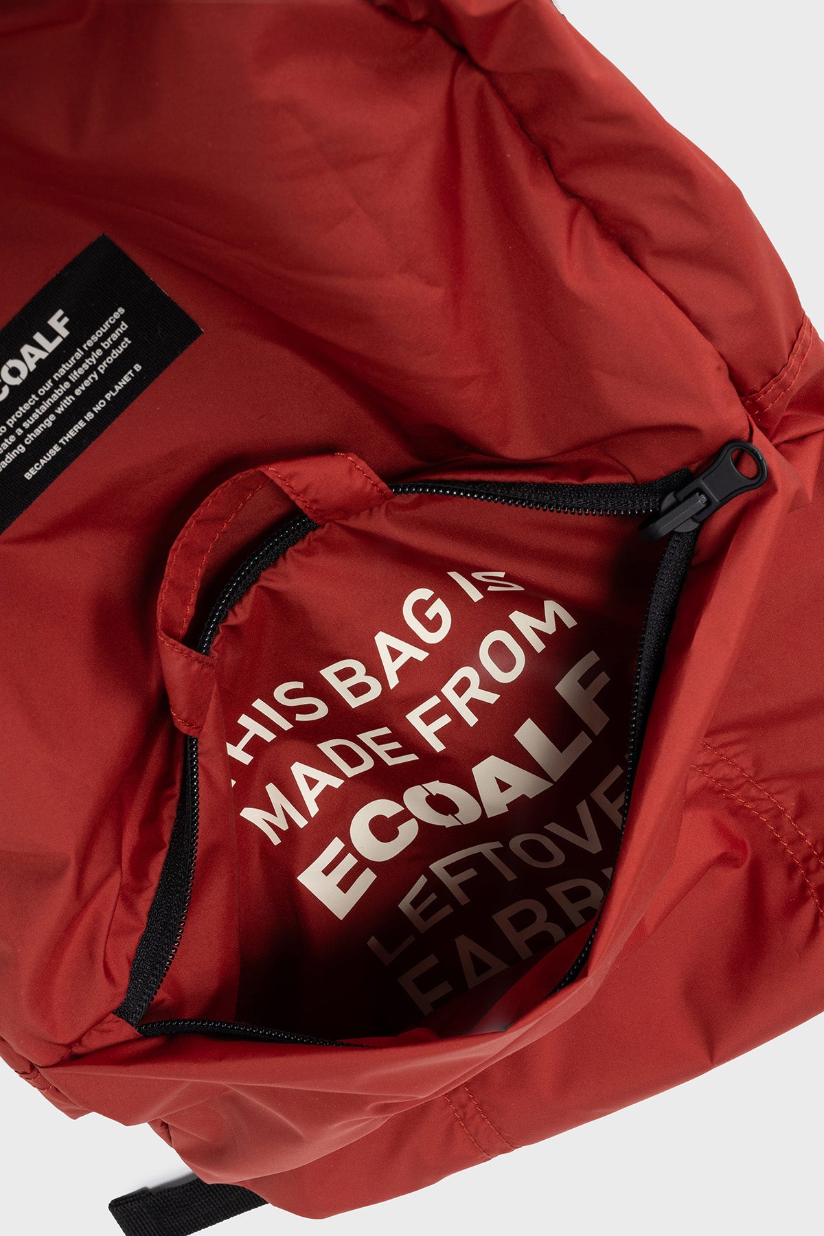 MOCHILA PACHO ROJA