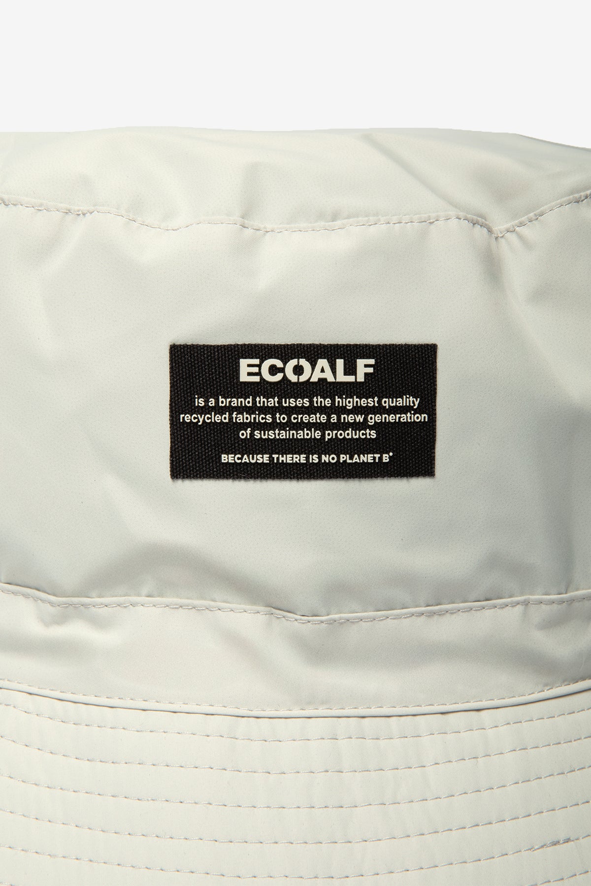 WHITE KAYAK BUCKET HAT