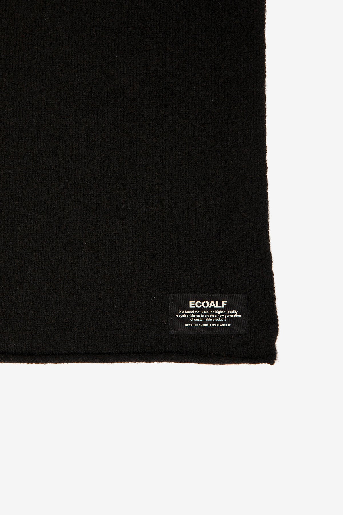 BLACK WOOL SCARF