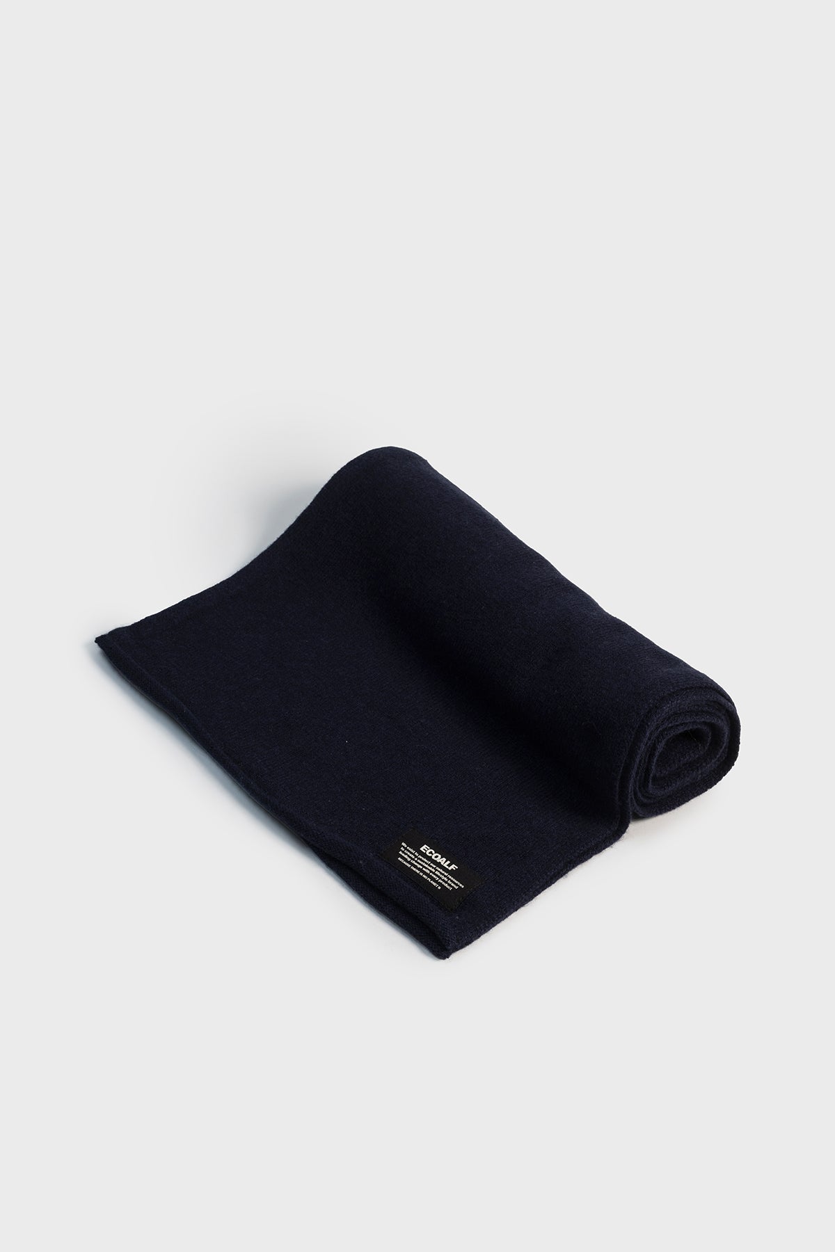 NAVY BLUE WOOL SCARF