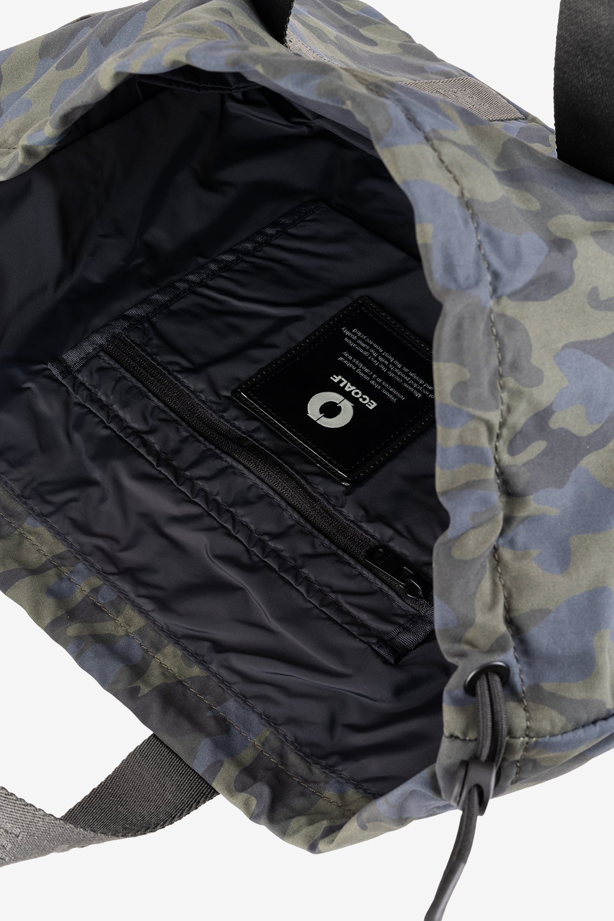 CAMOUFLAGE AKIRA M TOTE BAG