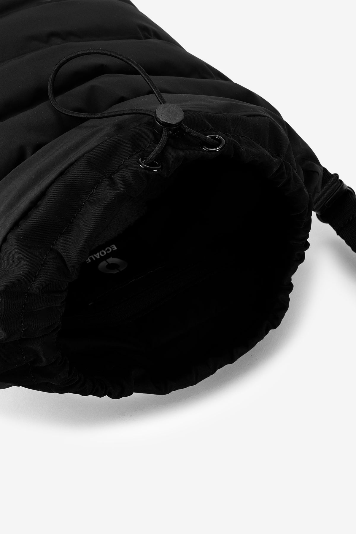 BLACK PAD BUCKET BAG
