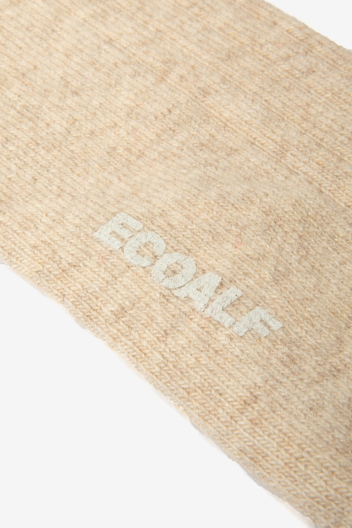 BEIGE MOUNTAIN SOCKS