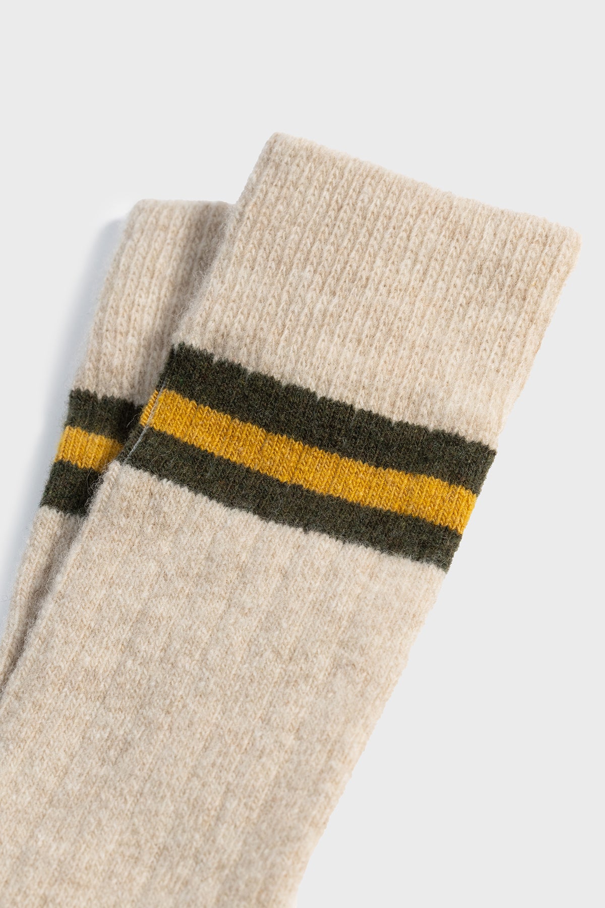 BEIGE MOUNTAIN SOCKS