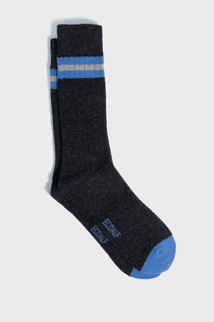 DARK GREY MOUNTAIN SOCKS