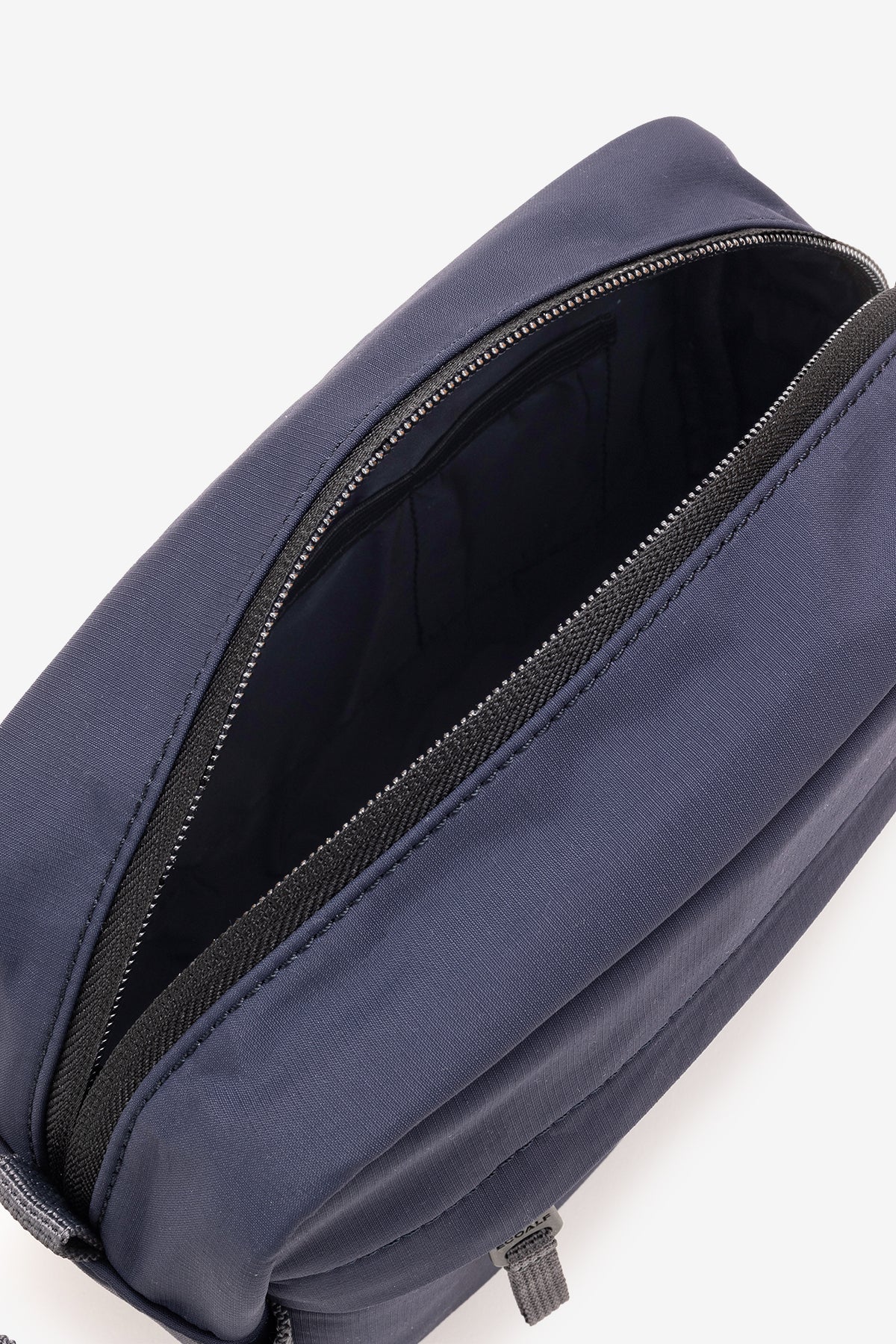 NAVY BLUE CAMO TOILETRY BAG