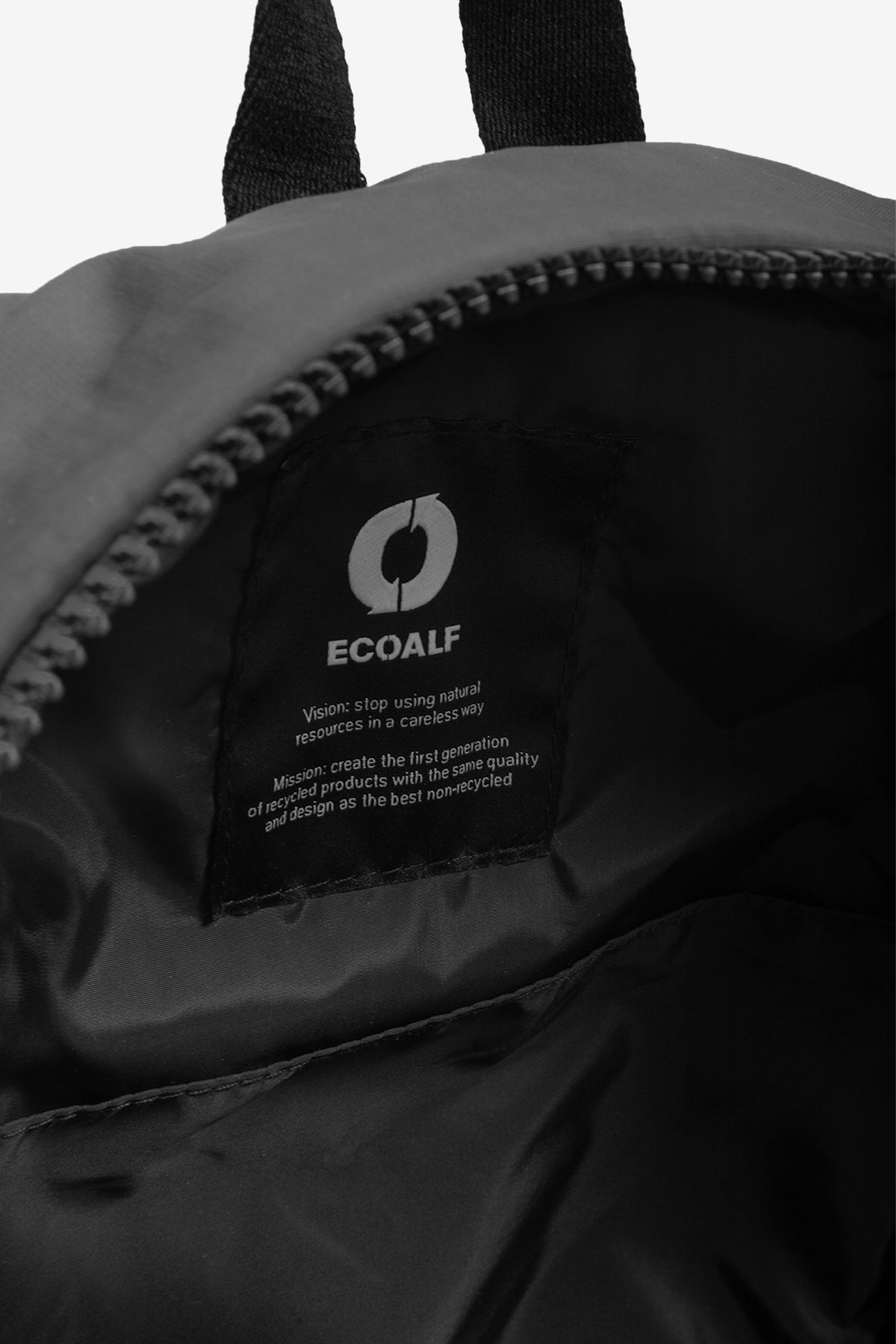 BLACK FLOCK BACKPACK