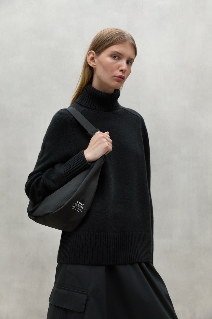 BOLSO BONDED SLING NEGRO