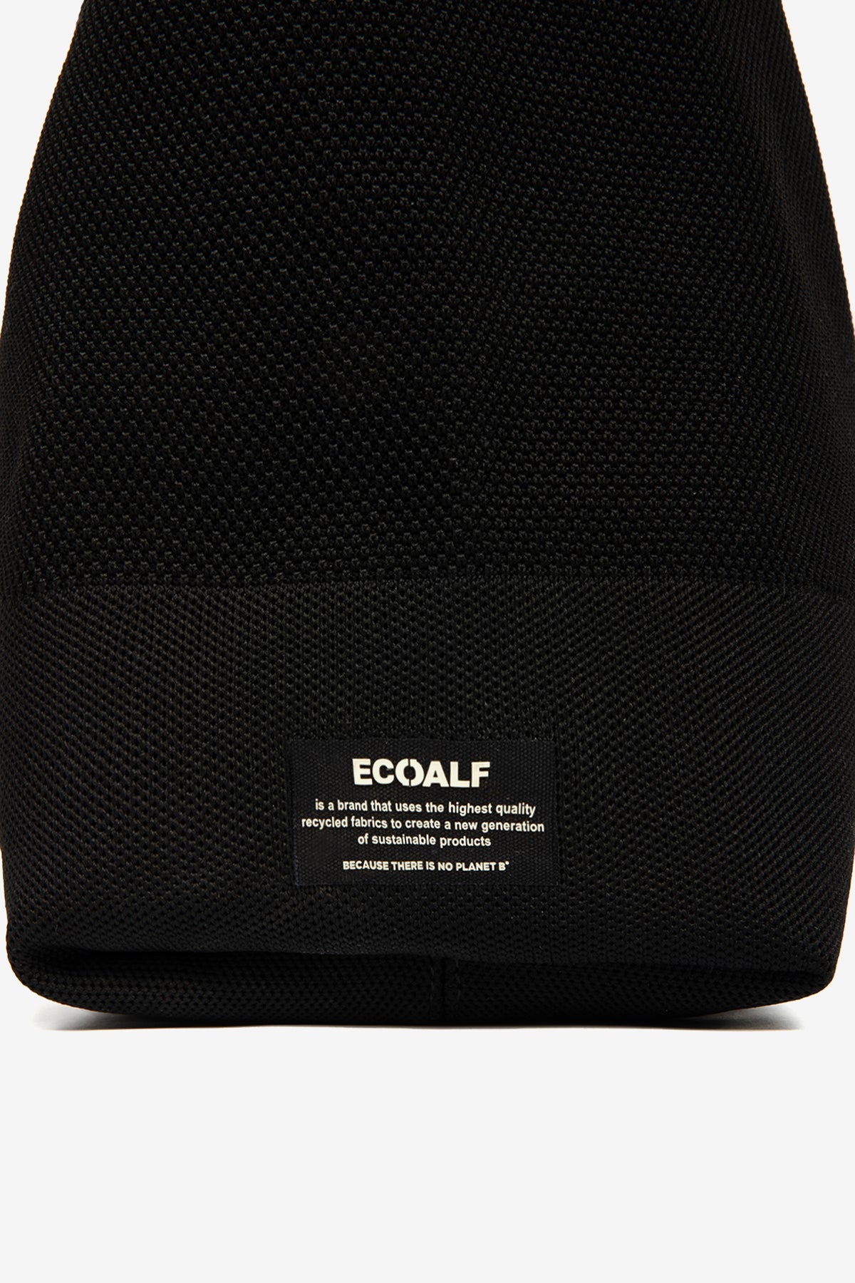 GROSSE SCHULTERTASCHE TIKA SCHWARZ