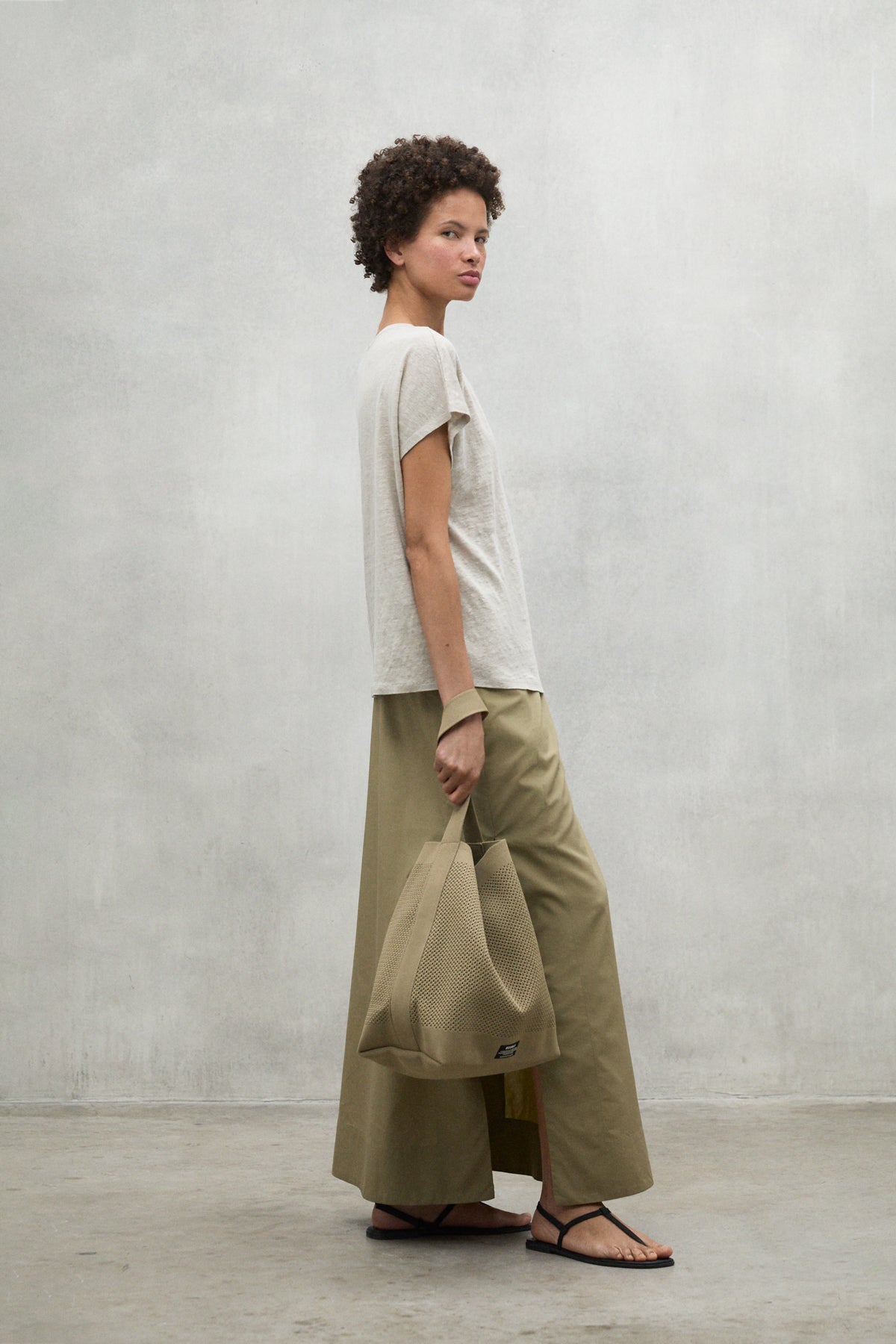 BOLSO BUCKET TIKA MARRON