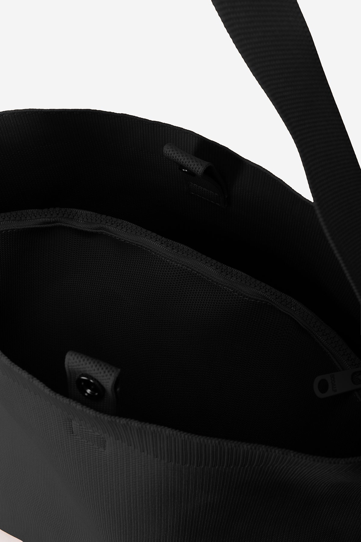 BOLSO BUCKET MARTA TIKA LISO NEGRO DE MUJER