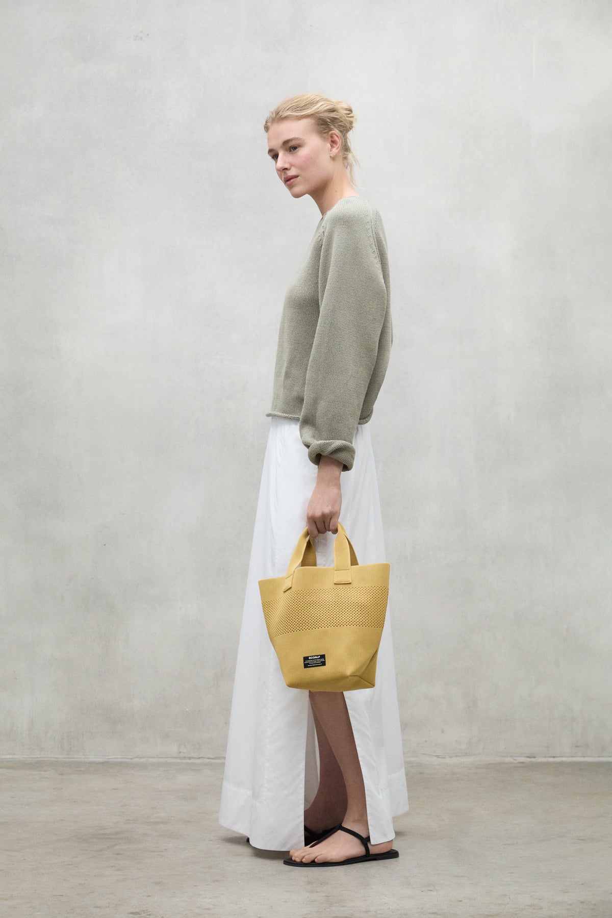 BOLSO MINI BUCKET TIKA MOSTAZA