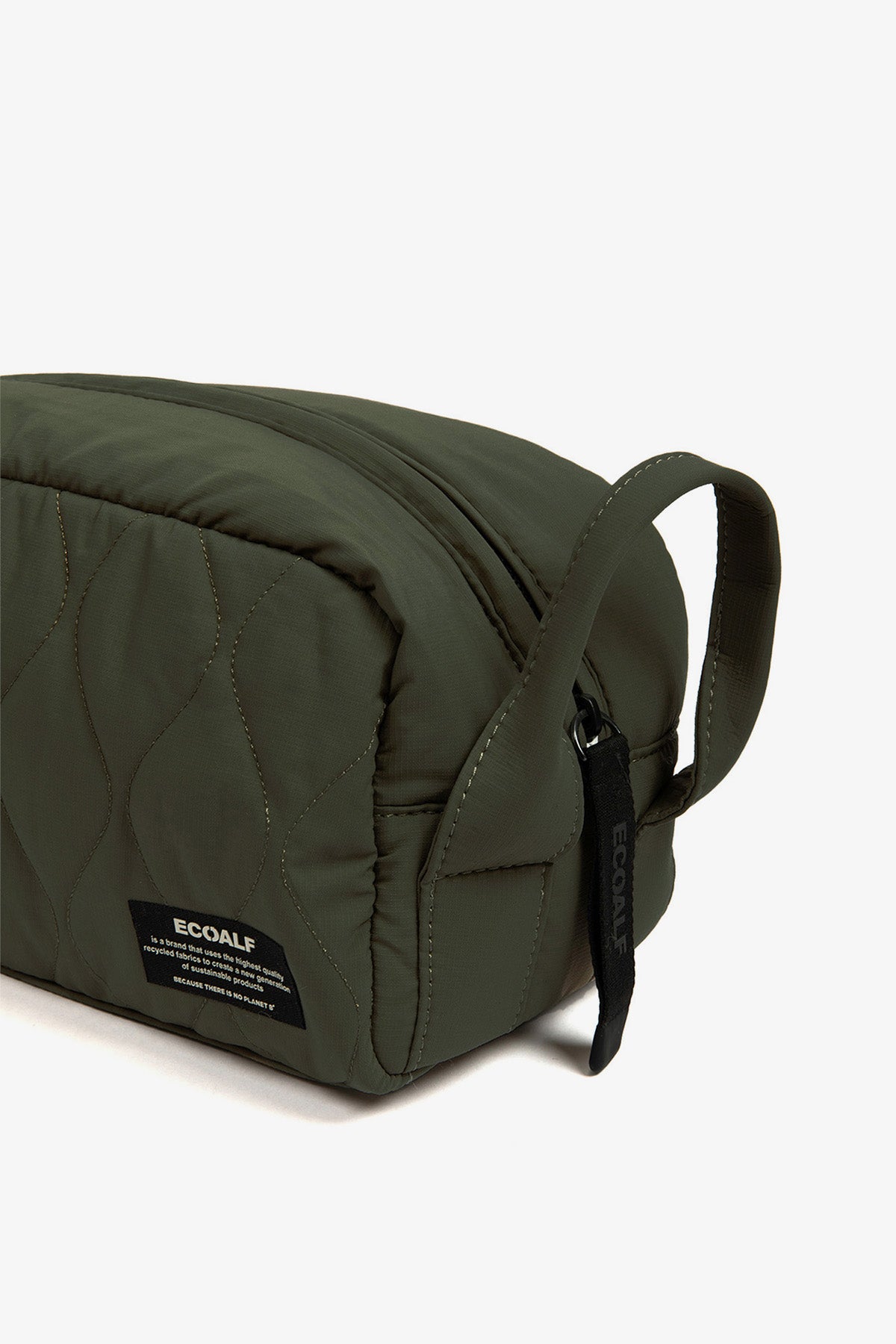 DARK GREEN FLOCK TOILETRY BAG