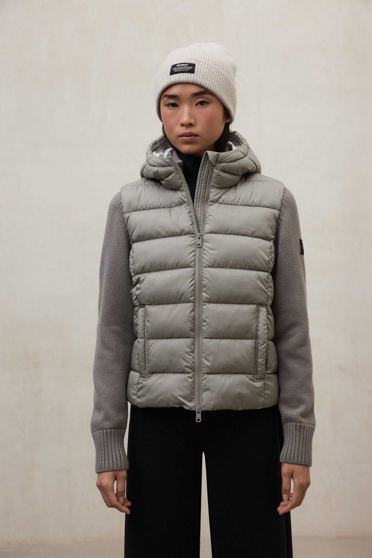 HOODED DENALI JACKET BEIGE