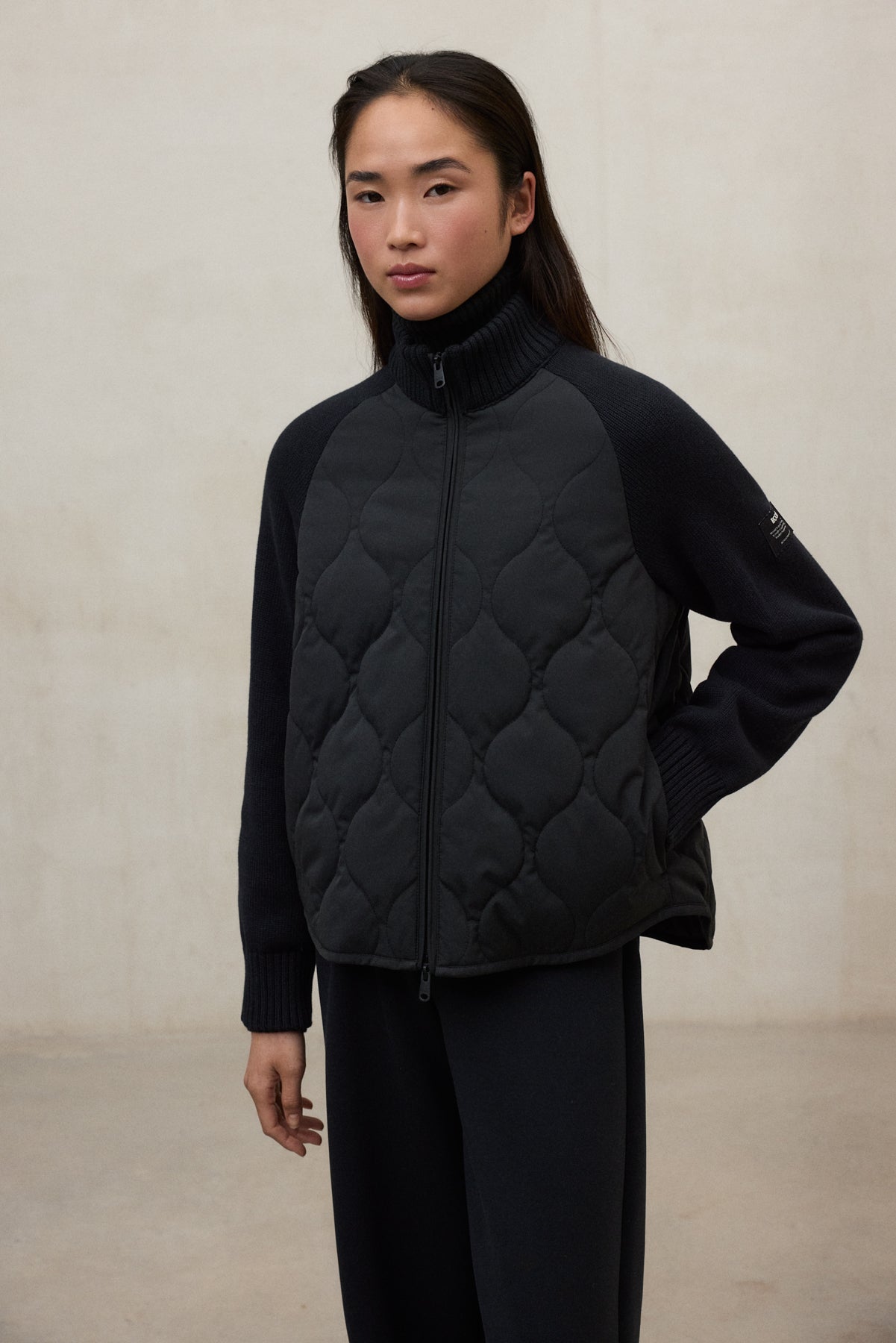 CHAQUETA GAURA NEGRA